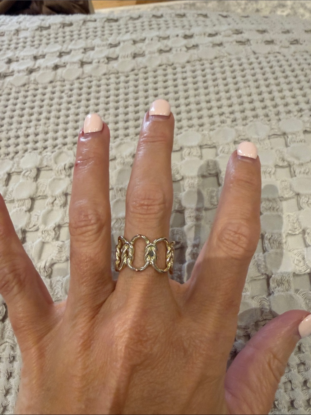 Kendra Scott gold Fallyn ring